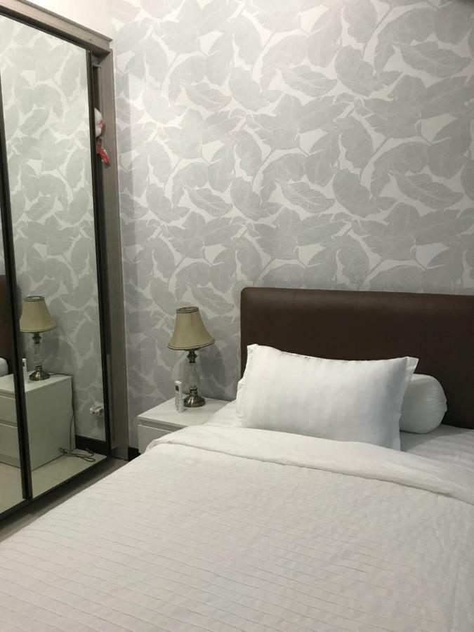 Luxury 2 Bedroom Condo At Casa Grande Residence - Kasablanka Mall Jakarta Extérieur photo